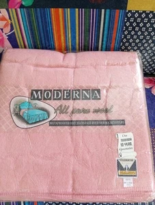 Vintage Moderna Wool Blanket England 80" X 100" Dusky Pink Double Bed Throw - Picture 1 of 11