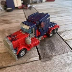 OPTIMUS PRIME Incompleto Transformers La Vendetta del Caduto Classe Voyager LEGGI - Foto 1 di 7