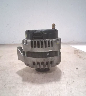 Alternador Cadillac Escalade 2002-2004 5,3 L (130 amperios, opt KG8), ID 10480390 Foto 1 de 4