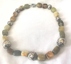 VTG CHUNKY NATURAL GREEN AGATE JASPER ONYX GEMSTONES NECKLACE - WOODLAND BOHO - Picture 1 of 18