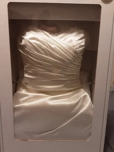 Davids Bridal Collection Wedding Dress Gown Sweatheart Neckline Sz 5 Low Back - Picture 1 of 16