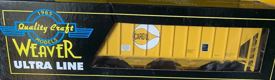 WEAVER 3-RAIL CARGILL PS-2CD COVERED HOPPER CAR! O SCALE FREIGHT GRAIN - Image 1 of 1