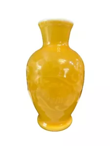 1981 Avon Spring Bouquet fragranced Vase, Glass coat infused with Amber scent.  - Picture 1 of 2