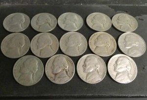 15 Jefferson Nickel Lot u.a. ein 1941, Paar 1946er, evtl. ein 1939-hard2see - Bild 1 von 17