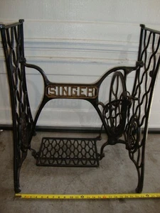 Antique Singer Treadle Sewing Machine Cast Iron table Base - Picture 1 of 10