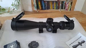 Vector Optics Veyron 4-16x44 First Focal Plane Rifle Scope - Picture 1 of 10