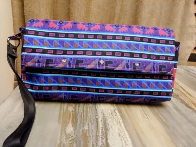 Nuevo Cartera sin asas Southwestern con estrás rosa aguamarina negra a rayas sarape Foto 1 de 4