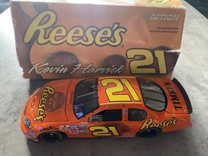 2004 Action KEVIN HARVICK #21 Reeses 1:24 Nascar Chevy Diecast - Picture 1 of 8