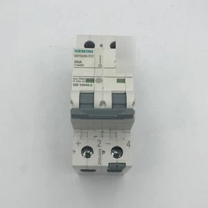 NEU FÜR SIEMENS Leistungsschalter 5SY5225-7CC 2P 25A KOSTENLOSER VERSAND - Picture 1 of 4