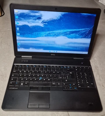 PC portatile notebook DELL Latitude E5540 i5 4200U 8GB RAM 512 GB SSD !!LEGGI!! - Immagine 1 di 4