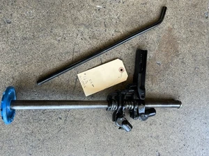 VW JACK AND TOOLS VW BUG BEETLE OEM GERMAN 49-79 BUG LOW USE TESTED CLEANED 15B - Picture 1 of 6