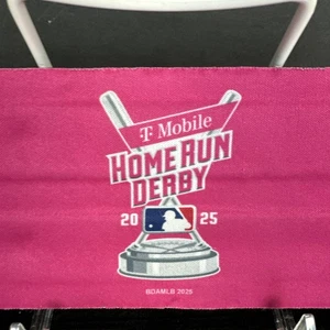 2025 MLB T-Mobile Home Run Derby SLAP Bracelet KOOZIE Can Holder - Picture 1 of 3