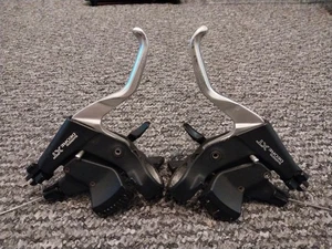 Shimano Deore XT V-brake 3x8 Shifter Combo ST-M739 Retro MTB Japan - Picture 1 of 24