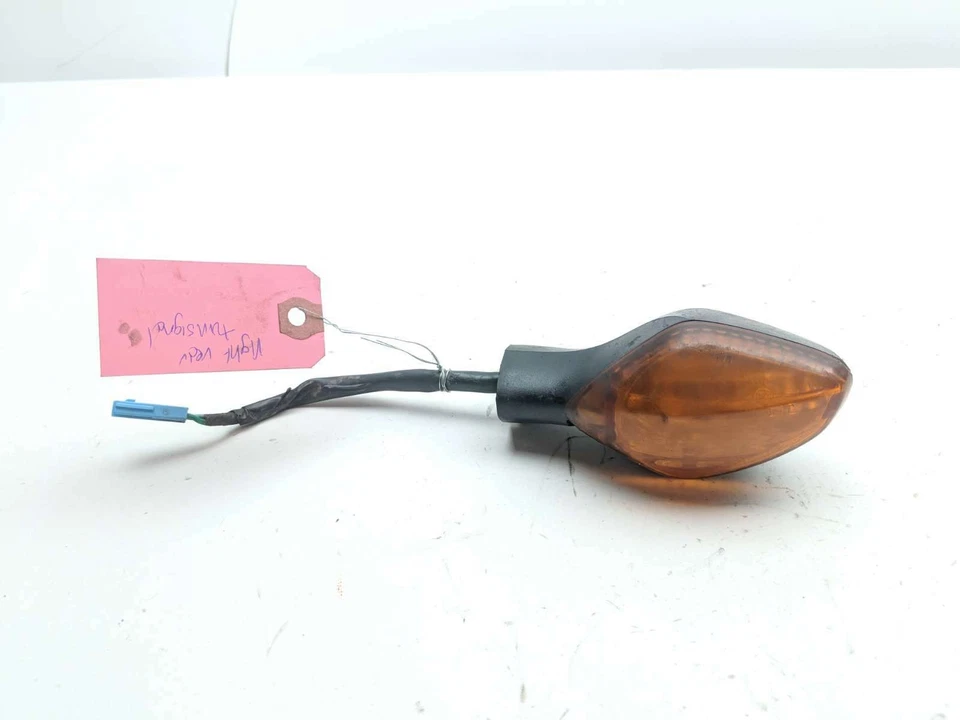 14 luzes indicadoras piscadoras traseiras direitas Honda CTX700 - Imagem 1 de 4