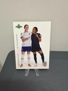 2025 Parkside NWSL Club and Country Studio /200 Tierna Davidson And Emily Sams B - Bild 1 von 2