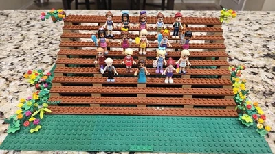 Lego Friends Minifigures Lot with grandstand and landscaping - Image 1 of 4