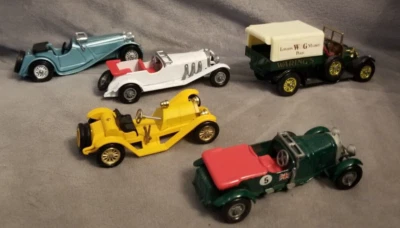 Matchbox Models Yesteryear Mercedes Jaguar Bentley Car Models 1/43 - Image 1 of 4