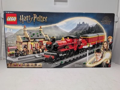 LEGO Harry Potter Hogwarts Express & Hogsmeade Station Train Set 76423  - Image 1 of 4