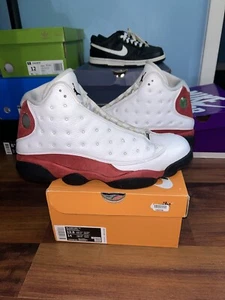 Size 13 - Jordan 13 Retro Chicago 2017 - Picture 1 of 8