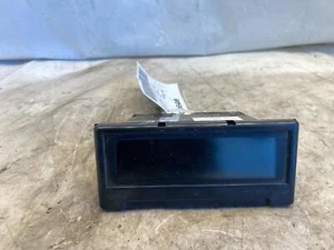 2005 2006 VOLVO V50 T5 Dash Multi Functional Receiver Display Screen 30679647 - Picture 1 of 13