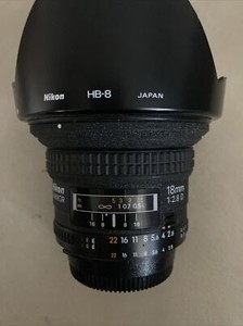 Nikon AF Nikkor 18mm f/2.8 D