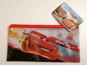 ASTUCCIO TOMBOLINO CARS SAETTA Scuola scholl case LET THE SPARKS FLY Nuovo New - Foto 1 di 1