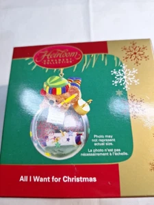 2005 Carlton Cards Christmas All I Want For Christmas Holiday Ornament RARE V117 - Picture 1 of 7