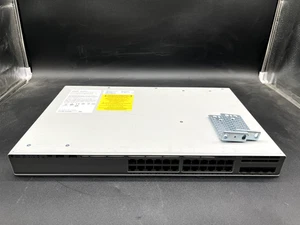 24-portowy przełącznik gigabitowy Cisco C9200L-24T-4G-A - darmowa wysyłka w Wielkiej Brytanii! - Zdjęcie 1 z 5