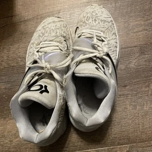 Nike KD14 Home White Wolf Grey Kevin Durant  100 CW3935-100 Size 9.5 - Picture 1 of 5