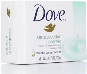 Barra de belleza Dove Sensitive Skin sin fragancias paquete de 2 jabones hidratantes 3,17 oz - Imagen 1 de 7