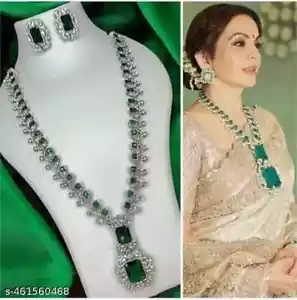 Set gioielli orecchini collana da sposa girocollo Kundan placcato oro indiano Bollywood - Foto 1 di 5