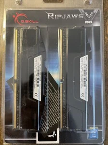 G.SKILL Ripjaws V Series 32GB (2 x 16GB) DDR4-3200MHz F4-3200C16D-32GVK Black - Photo 1/3