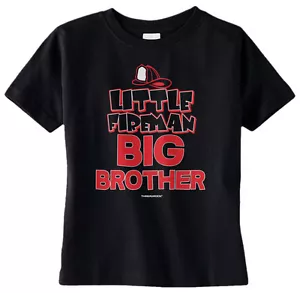 T-shirt Threadrock bambino ragazzo piccolo pompiere grande fratello bambino famiglia camion - Foto 1 di 7