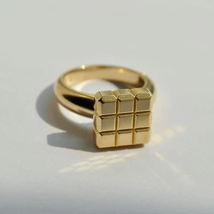Chopard Ice Cube Ring in 18K Yellow Gold Size 5.5 - Picture 1 of 5