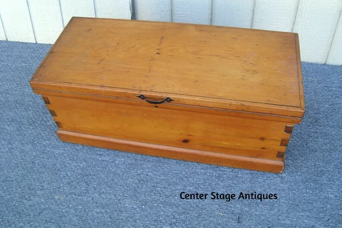 62239 Antique Primitive Country   Blanket Storage Chest Cabinet Tool Box Trunk Cover