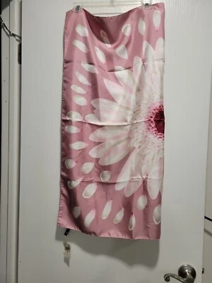 Bufanda para mujer Ann Taylor 100 % seda talla 34x34 rosa, púrpura y crema floral nueva con etiquetas Foto 1 de 4