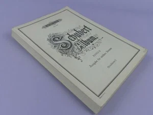 Album Schubert Volume II Edizione per Voce Media, Edizione Peters - Foto 1 di 1