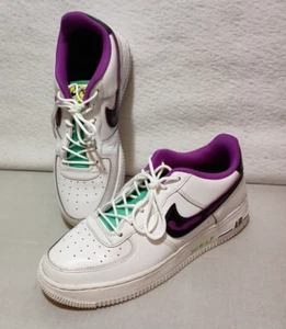 Nike Air Force 1 LV8 White Black Vivid Purple Youth Size 6.5Y DX3942-100 - Picture 1 of 7