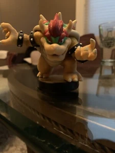 ** Amiibo Super Smash Bros Bowser and Bowser Jr. Figuren. Top Zustand ** - Bild 1 von 8