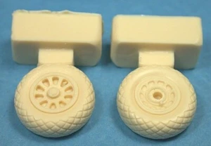 Ultracast 48132 - P-51 Mustang Wheels, Diamond Tread, Resin 1/48 scale - Picture 1 of 1