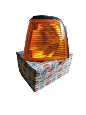 Audi 80 B3 Left indicator Hella - Image 1 of 4