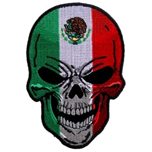 Parche Calavera Bandera Mexicana Bordado Coser en Parche 3" x 4.1/2" - Imagen 1 de 3