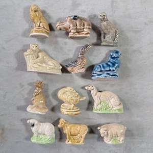 12 x Wade Whimsies, Mixed Animals, including Weasel, Kangaroo, Seal. Bundle #5 - Picture 1 of 10