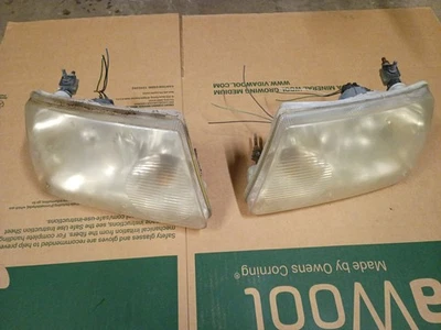 2003 FORD RANGER Original Headlight Pair OEM 2001-2011 Ranger - Image 1 of 2
