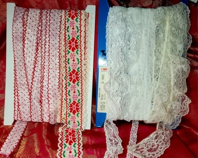 Lote De Colección De Varios Lunares Florales Rojos Blanco Off White Encaje Voila  Foto 1 de 4