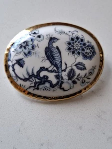 Vintage Aynsley Brooch Blue & White Hand Painted Fine Bone China - Picture 1 of 9