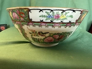 Vintage Rose Medallion Chinese   Large Round Serving Bowl 12” Dia X  5” High - Picture 1 of 9
