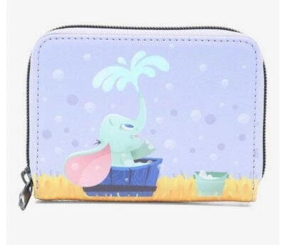Cartera Loungefly DUMBO Bathtime Time Portatarjetas con Cremallera  Foto 1 de 4