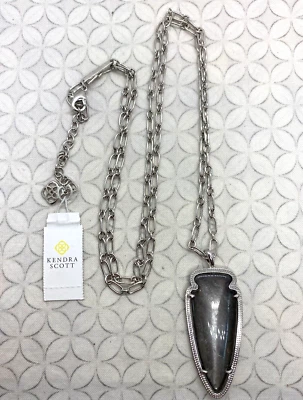 Kendra Scott Skylar Espejo Flecha de Roca Largo Colgante Collar Personalizado Tono Plata Foto 1 de 4