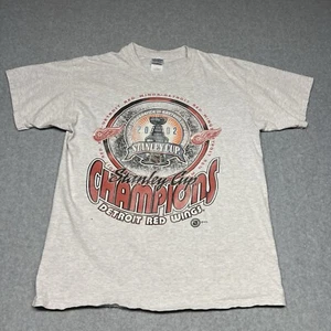 Vintage Men’s 2002 NHL Detroit Red Wings Stanley Cup Champions T Shirt Large - Picture 1 of 5